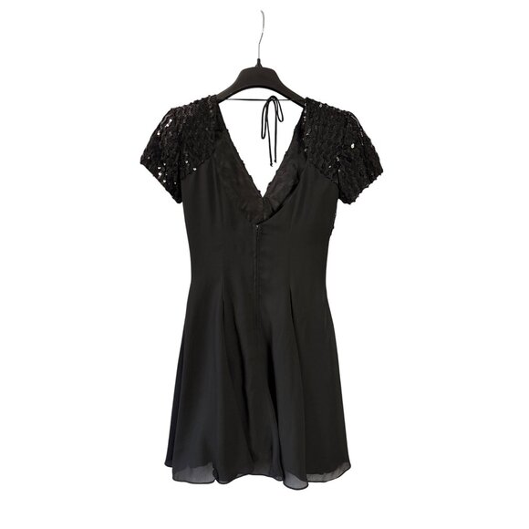 Vintage 80s Karen Okada Black Mini Dress Sequins V-Neck Size 7/8 Fit & Flare - Picture 4 of 9